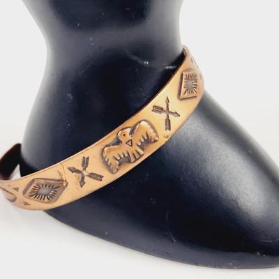 NATIVE AMERICAN ARTIST COPPER BRACELET
