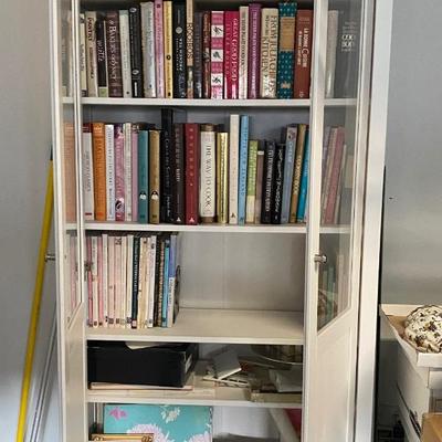 White Book shelf cabinet