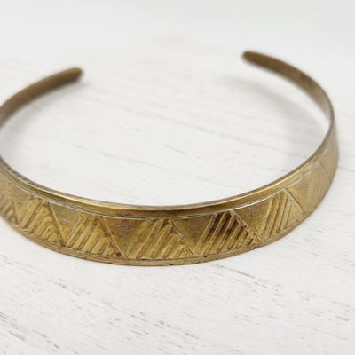 BRASS DETAILED CHOKER NECKLACE
