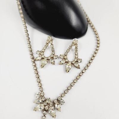 ANTIQUE GLASS RHINESTONE NECKLACE & EARRING SET