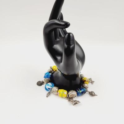 BEDAZZLED GLASS DESIGNED STRETCHY BRACELET