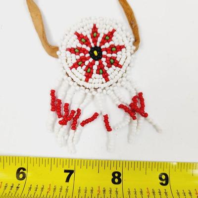 VINTAGE HAND BEADED NATIVE AMERICAN NECKLACE