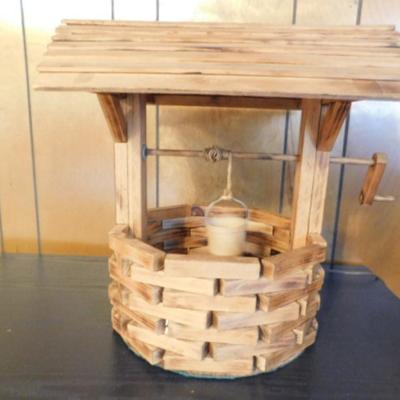 Hand Crafted Water Well Table Lamp