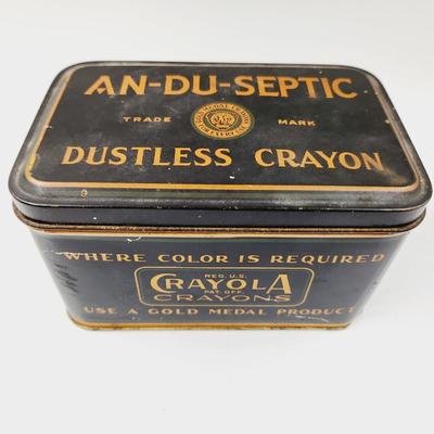 VINTAGE AN-DU-SPETIC DUSTLESS CRAYON COLLECTABLE TIN