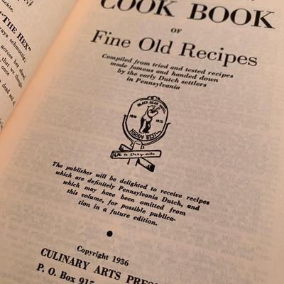 Vintage Cookbooks - Penn Dutch Florida Old West Recipes