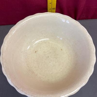 Serving bowl