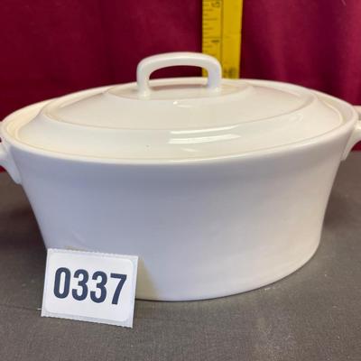 Small dish with lid