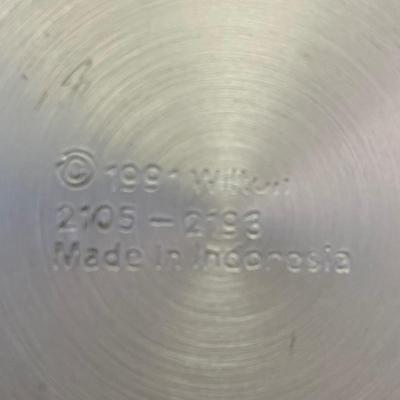 Wilton cake pan and springform pan