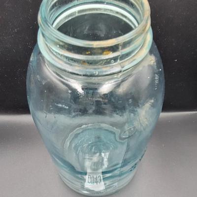 Atlas 1/2 Gallon Strong Shoulder Mason Jar