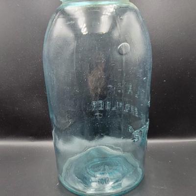 Atlas 1/2 Gallon Strong Shoulder Mason Jar