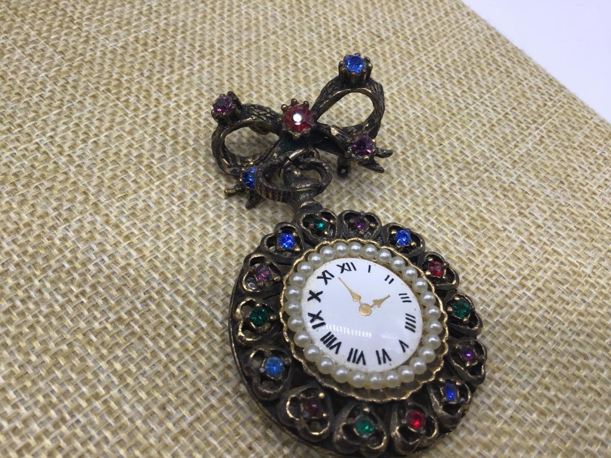 Vintage Rhinestone Clock Brooch