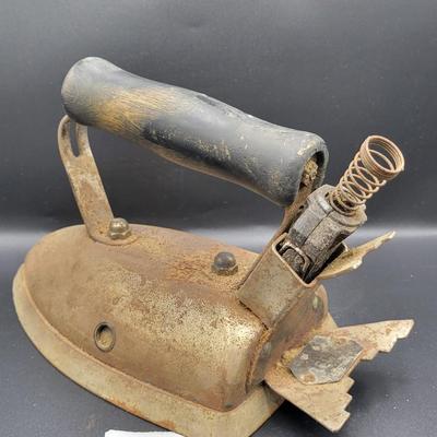 Vintage Electric Iron