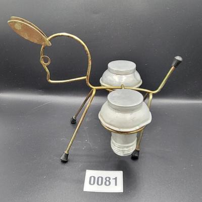 Vintage Critter Shaped S & P Shaker  Set