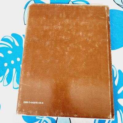 1985 ROY BIRD "TOPEKA AN ILLUSTRATED HISTORY OF THE KANSAS CAPITOL HARD BACK BOOK