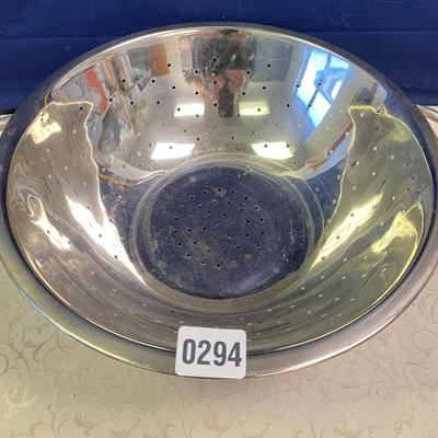 Colander