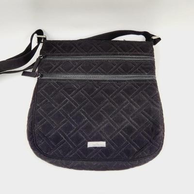 LIKE NEW QUILTED VERA BRADLEY BLACK HAND BAG
