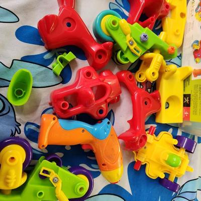 MOTORWORKS LEARNING PATHWAYS TOY SET