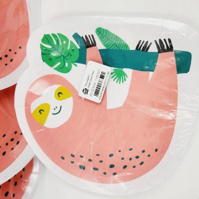 CUTE UPSCALE SLOTH PAPER PLATE SETS