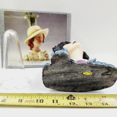 LINCOLNSHIRE FASHION LADY BUD VASE #1