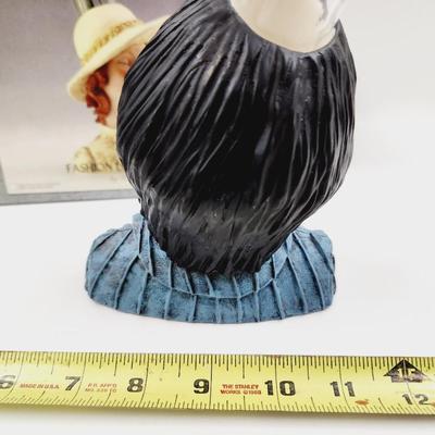 LINCOLNSHIRE FASHION LADY BUD VASE #1