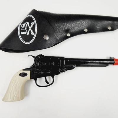 HIGH QUALITY REPLICA CAP GUN W/ HOLDER