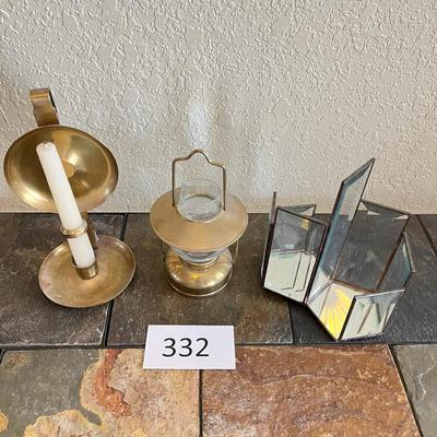 Lot of brass decor