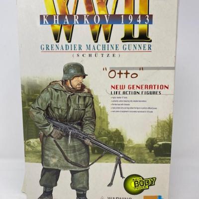Otto - WWII Kharkob 1943 Grenadier Machine Gunner DRAGON 12" Figurine