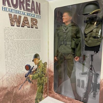 Sam - Korean War Heartbreak Ridge 1951 Scout-Sniper DRAGON 12" Figurine