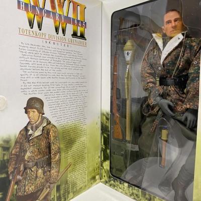 Volker - WWII Hungary 1945 Totenkopf Division Grenadier DRAGON 12" Figurine
