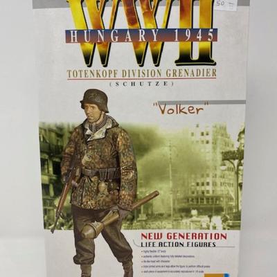 Volker - WWII Hungary 1945 Totenkopf Division Grenadier DRAGON 12" Figurine