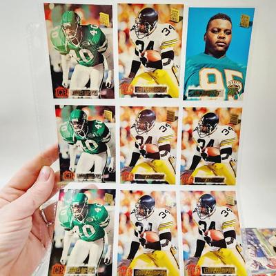 153 COLLECTABLE FOOTBALL CARDS IN PROTECTIVE SLEEVES