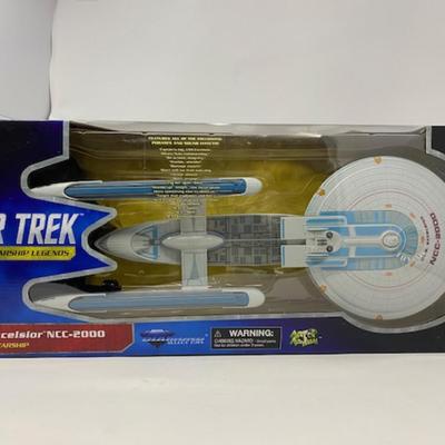 Star Trek Starship Legends U.S.S. Excelsior NCC-2000 Electronic Starship