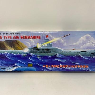 Chinese Type 33G Submarine Trumpeter Model 1:144