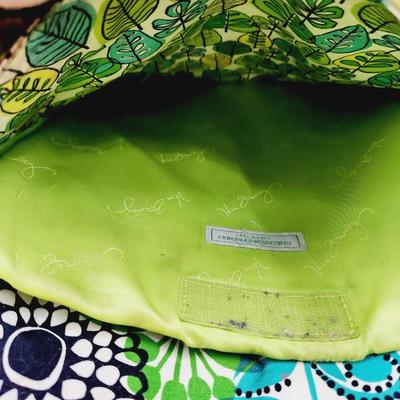 VERA BRADLEY GREEN PAISLEY LAP TOP BAG
