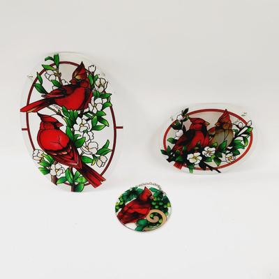 BEAUTIFUL CARDINAL COLLECTION OF SUN CATCHERS