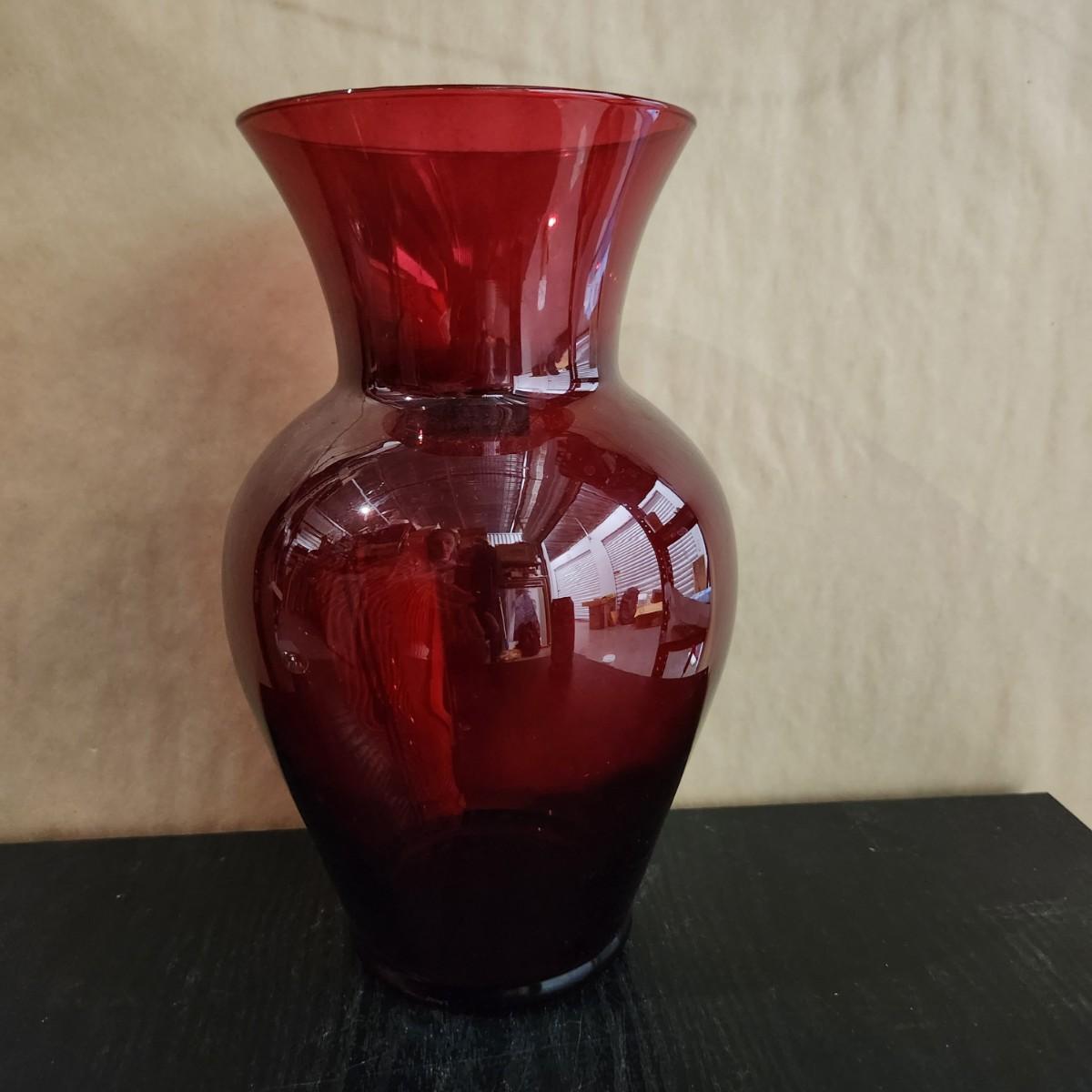 Red glass vase