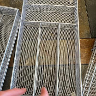 Wire mesh kitchen trays