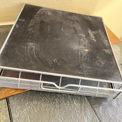 Wire mesh kitchen trays