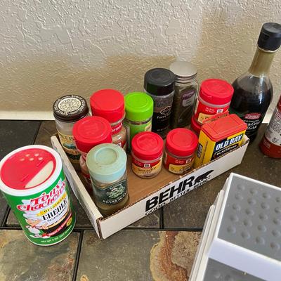 Spices & spice shelves