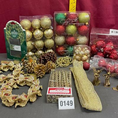 Christmas tree decor