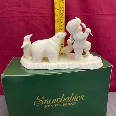 Snowbabies-join the parade