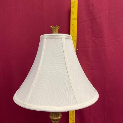 Pineapple lamp