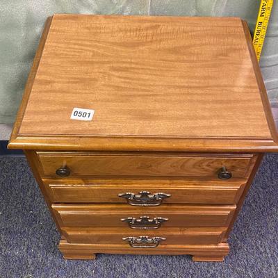 Night Stand 16â€x20â€x25