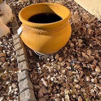 Yellow Flower pot w/ stand