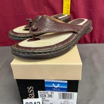 Shoes size 8