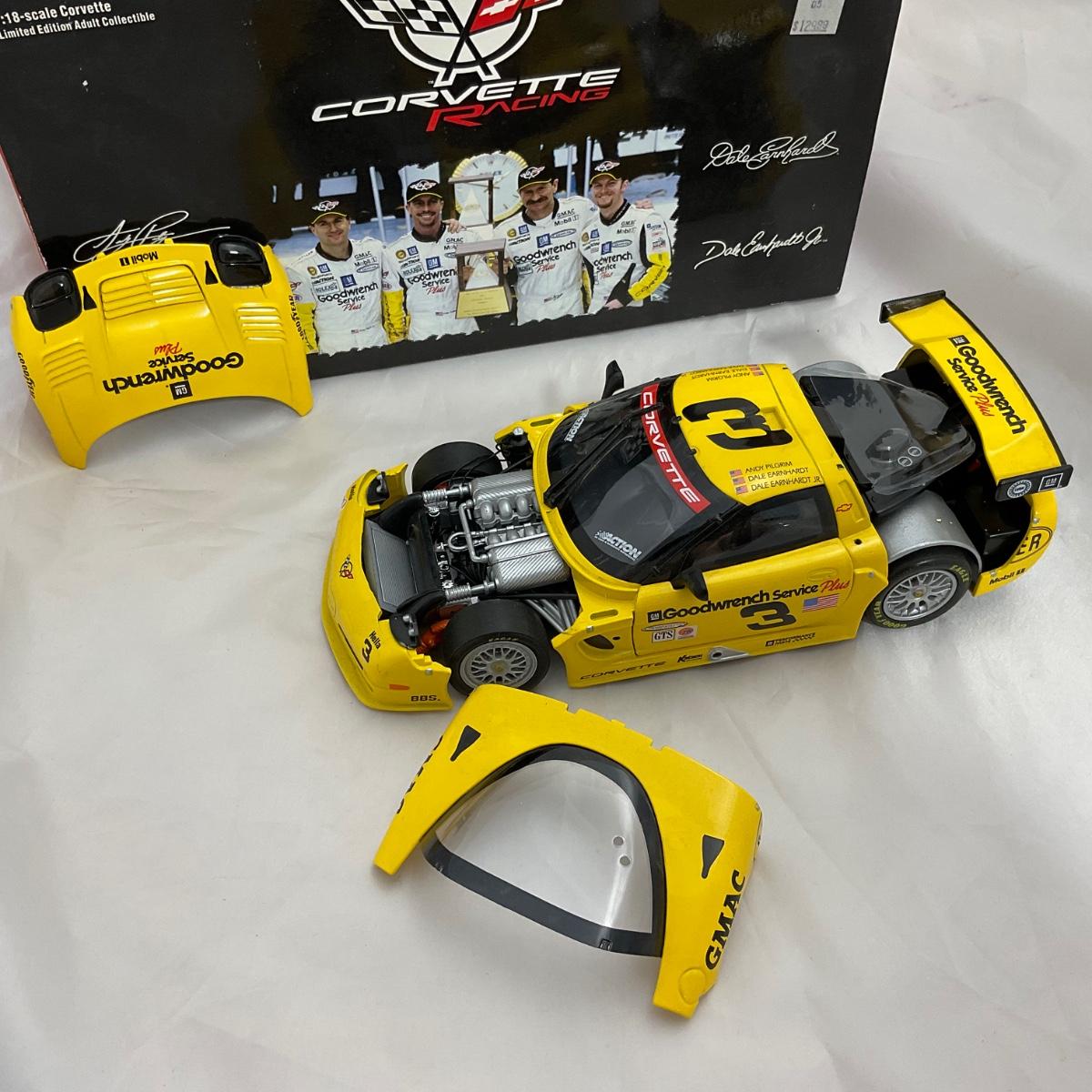9 NASCAR 1 18 Scale Die Cast 2001 Corvette Andy Pilgrim Kelly Collins Dale Earnhardt Sr. Dale Earnhardt Jr. EstateSales