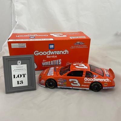 -13- NASCAR | 1:18 Scale Die Cast | 1997 Goodwrench and Wheaties | Chevrolet | Dale Earnhardt Sr.