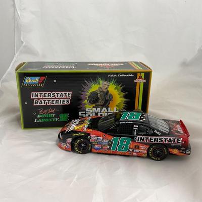 -22- NASCAR | 1:18 Scale Die Cast | Interstate Batteries Small Soldiers | Bobby Labonte