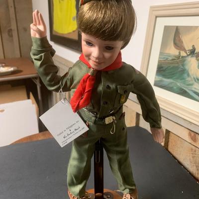 SCOUT FIGURE