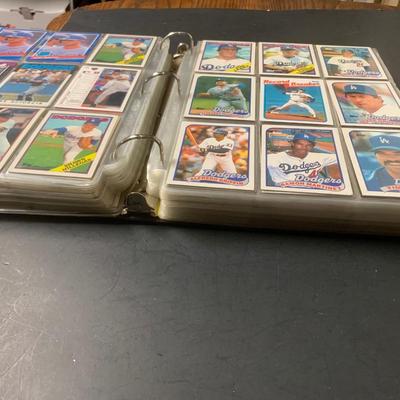 BASEBALL CARDS